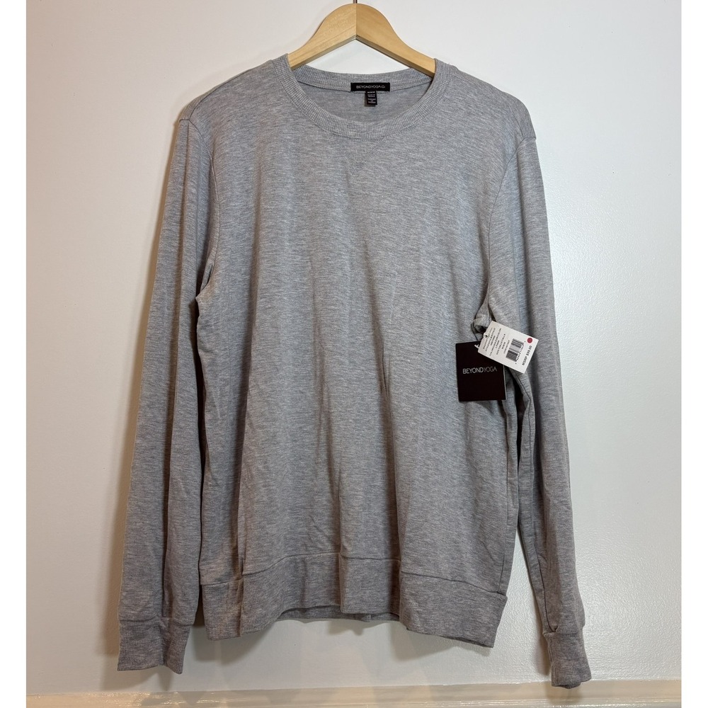NWT Beyond Yoga Mens Medium Heather Gray Crewneck Sweatshirt Soft Lounge Comfort